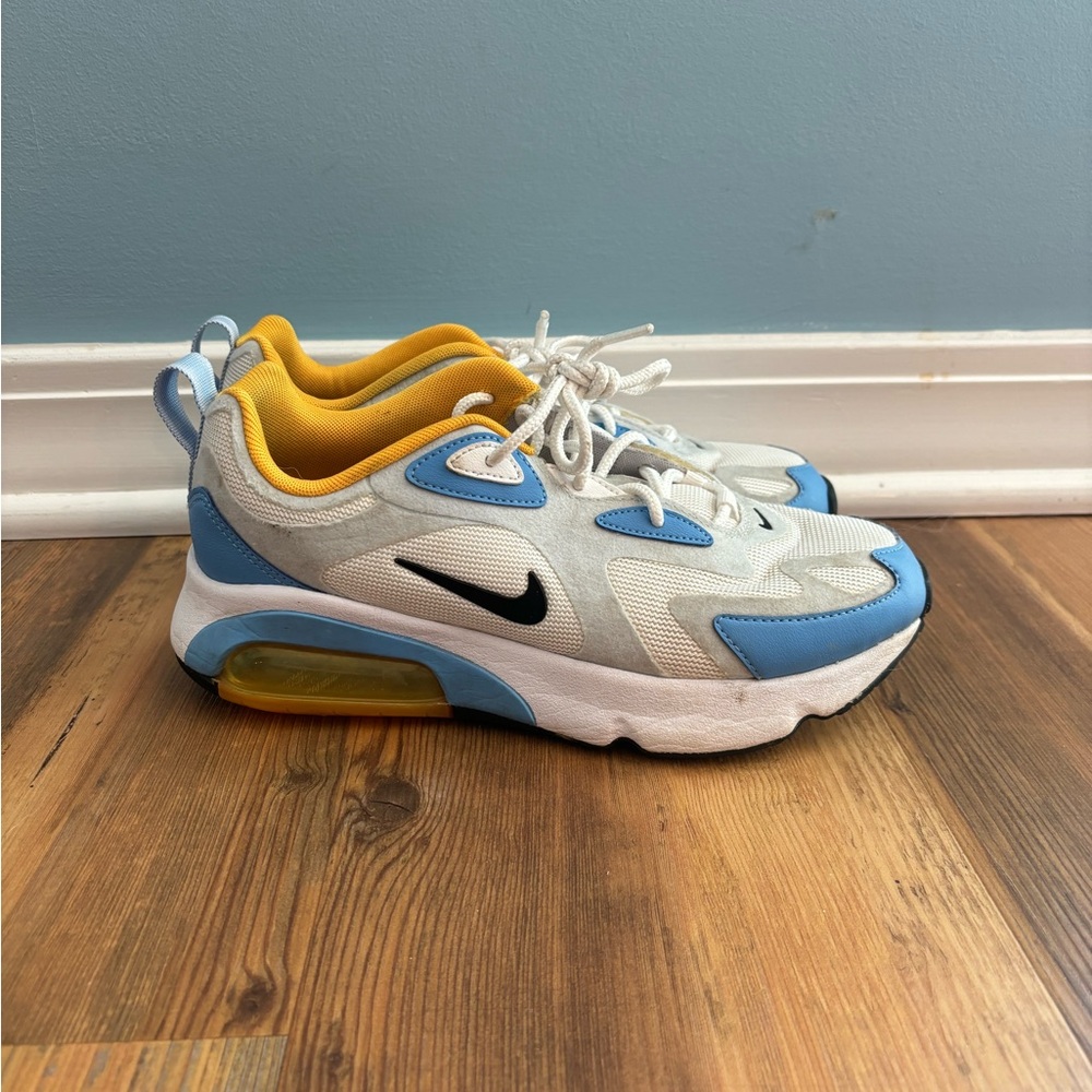 Women’s Nikes